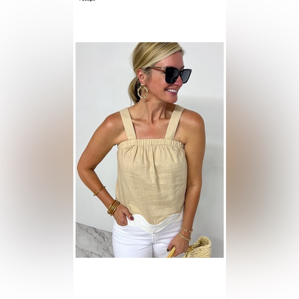 NWT! Wishlist Apparel, Sunday Scallop Tank. Size Medium. Taupe